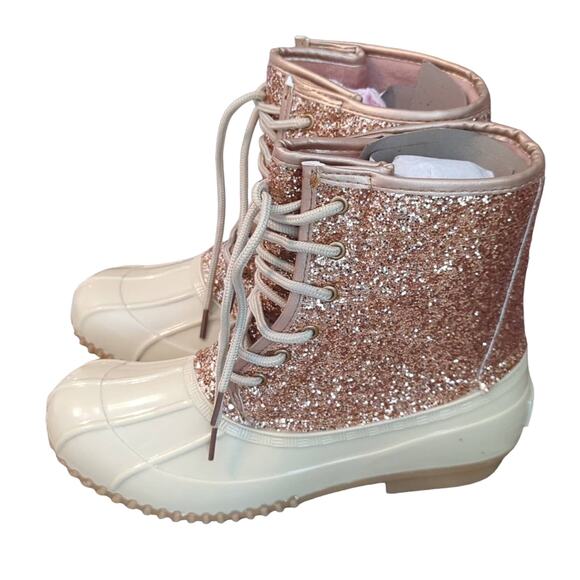 NWT Sugar Duck Boots - Picture 2 of 6